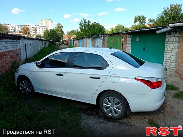 Белый Ситроен С-Элизе, объемом двигателя 12 л и пробегом 130 тыс. км за 5200 $, фото 2 на Automoto.ua
