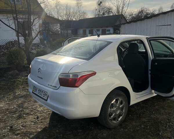 Белый Ситроен С-Элизе, объемом двигателя 1.56 л и пробегом 145 тыс. км за 6250 $, фото 4 на Automoto.ua