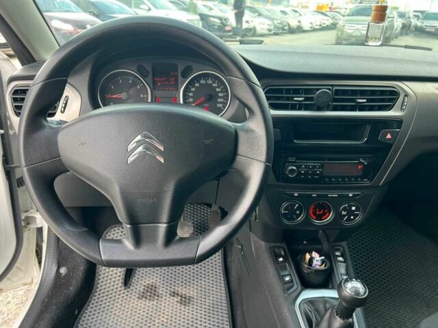 Сітроен С-Елізє 2013 у Львові на Automoto.ua Білий Сітроен С-Елізє, об'ємом двигуна 1.2 л та пробігом 115 тис. км за 5290 $, фото 20 на Automoto.ua