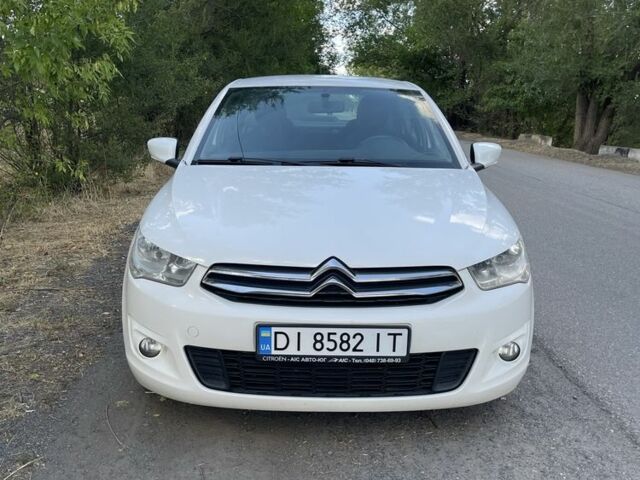 Білий Сітроен С-Елізє, об'ємом двигуна 1.2 л та пробігом 210 тис. км за 5100 $, фото 1 на Automoto.ua