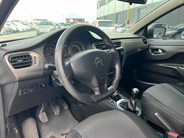 Сітроен С-Елізє 2013 у Львові на Automoto.ua Білий Сітроен С-Елізє, об'ємом двигуна 1.2 л та пробігом 115 тис. км за 5290 $, фото 15 на Automoto.ua