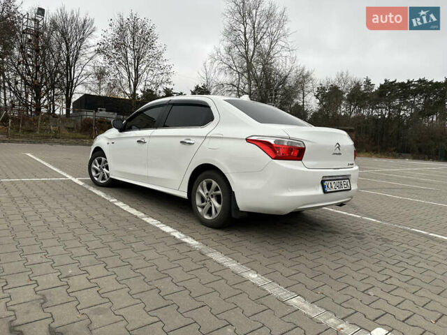 Белый Ситроен С-Элизе, объемом двигателя 1.59 л и пробегом 260 тыс. км за 6800 $, фото 6 на Automoto.ua