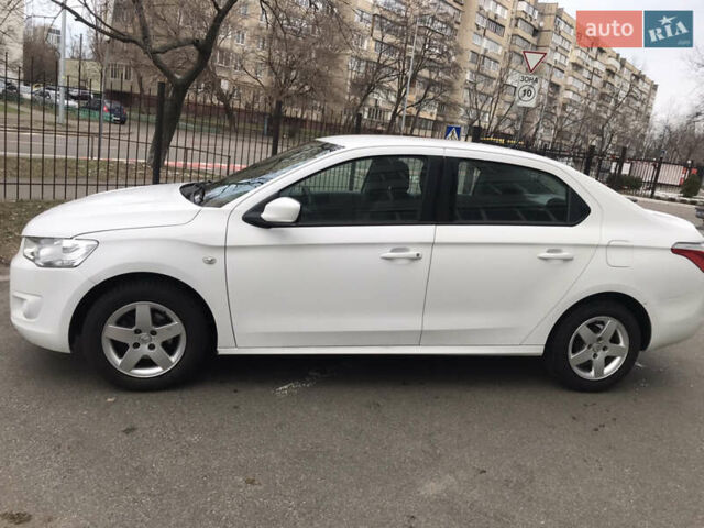Белый Ситроен С-Элизе, объемом двигателя 1.2 л и пробегом 154 тыс. км за 5500 $, фото 15 на Automoto.ua