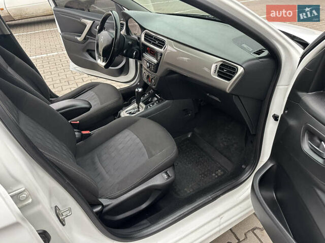 Білий Сітроен С-Елізє, об'ємом двигуна 1.59 л та пробігом 135 тис. км за 6800 $, фото 14 на Automoto.ua