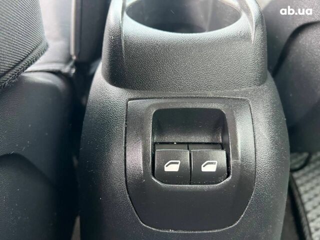 Білий Сітроен С-Елізє, об'ємом двигуна 1.2 л та пробігом 115 тис. км за 5290 $, фото 32 на Automoto.ua