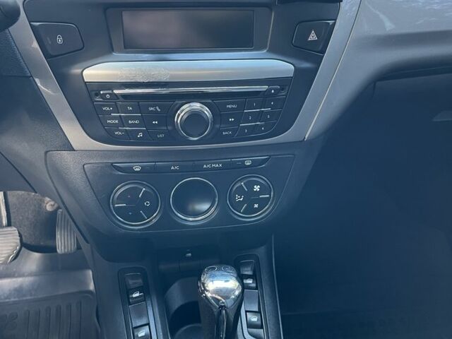 Белый Ситроен С-Элизе, объемом двигателя 1.6 л и пробегом 265 тыс. км за 5900 $, фото 6 на Automoto.ua