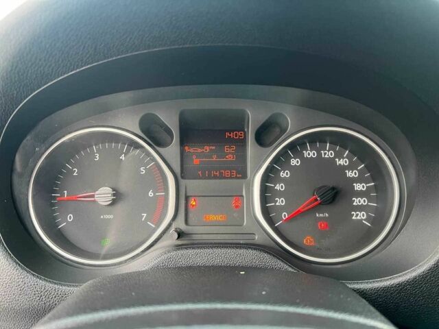 Сітроен С-Елізє 2013 у Львові на Automoto.ua Білий Сітроен С-Елізє, об'ємом двигуна 1.2 л та пробігом 115 тис. км за 5290 $, фото 18 на Automoto.ua