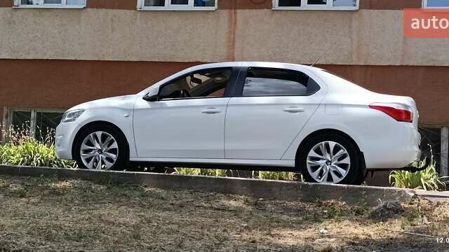 Білий Сітроен С-Елізє, об'ємом двигуна 1.6 л та пробігом 220 тис. км за 6000 $, фото 3 на Automoto.ua