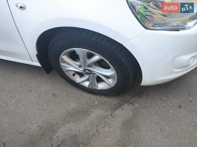 Белый Ситроен С-Элизе, объемом двигателя 1.59 л и пробегом 193 тыс. км за 7800 $, фото 12 на Automoto.ua