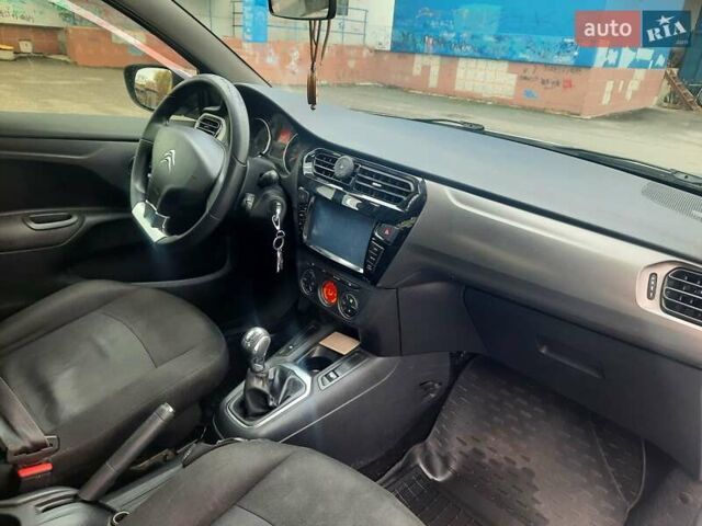 Белый Ситроен С-Элизе, объемом двигателя 1.59 л и пробегом 149 тыс. км за 5800 $, фото 5 на Automoto.ua