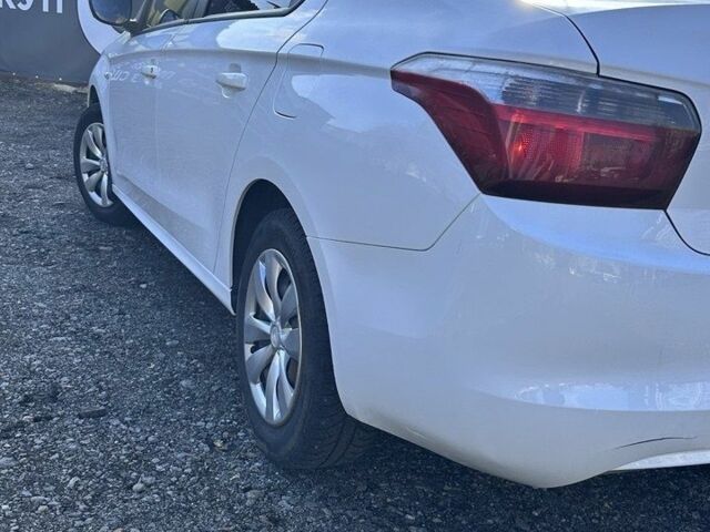 Белый Ситроен С-Элизе, объемом двигателя 1.2 л и пробегом 154 тыс. км за 5700 $, фото 6 на Automoto.ua