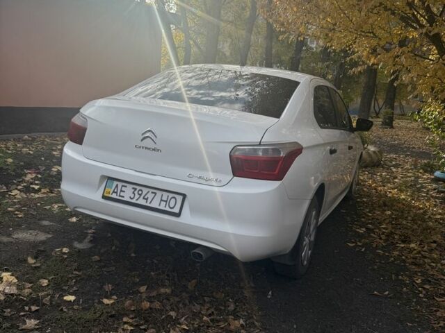 Белый Ситроен С-Элизе, объемом двигателя 1.2 л и пробегом 119 тыс. км за 7000 $, фото 8 на Automoto.ua