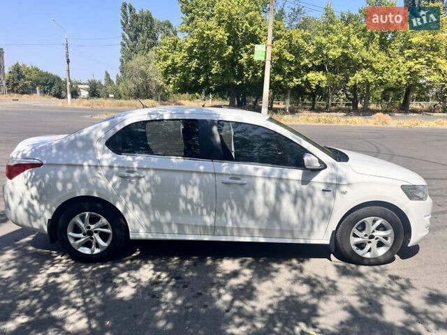 Білий Сітроен С-Елізє, об'ємом двигуна 1.56 л та пробігом 123 тис. км за 7000 $, фото 5 на Automoto.ua