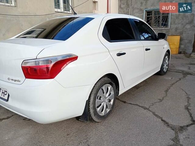 Білий Сітроен С-Елізє, об'ємом двигуна 1.2 л та пробігом 111 тис. км за 5399 $, фото 5 на Automoto.ua