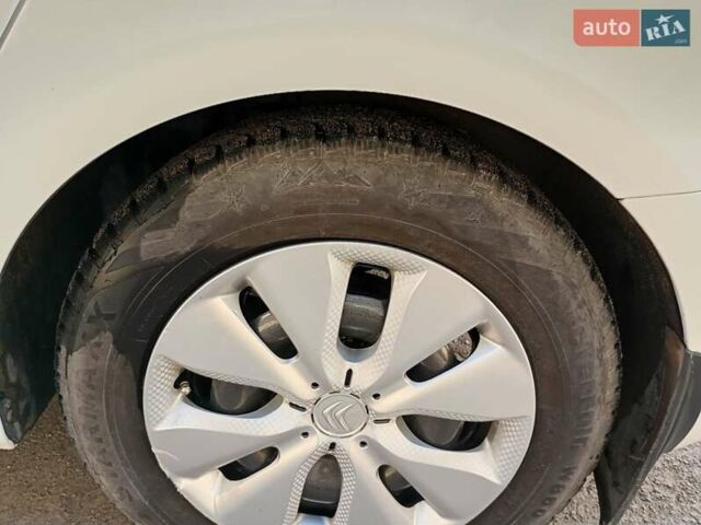 Білий Сітроен С-Елізє, об'ємом двигуна 1.2 л та пробігом 111 тис. км за 5399 $, фото 31 на Automoto.ua