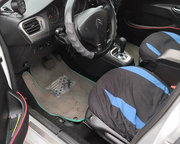 Белый Ситроен С-Элизе, объемом двигателя 1.2 л и пробегом 290 тыс. км за 5700 $, фото 8 на Automoto.ua