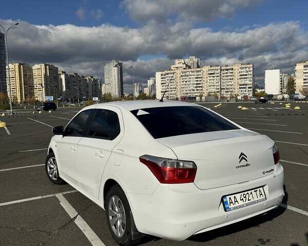 Білий Сітроен С-Елізє, об'ємом двигуна 1.59 л та пробігом 133 тис. км за 7000 $, фото 5 на Automoto.ua