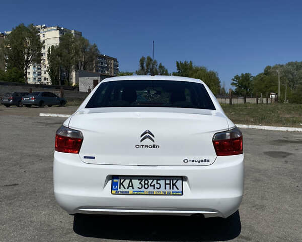 Білий Сітроен С-Елізє, об'ємом двигуна 1.2 л та пробігом 175 тис. км за 7150 $, фото 2 на Automoto.ua