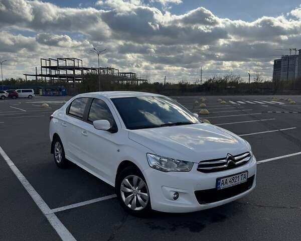 Білий Сітроен С-Елізє, об'ємом двигуна 1.59 л та пробігом 133 тис. км за 7000 $, фото 4 на Automoto.ua