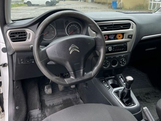 Білий Сітроен С-Елізє, об'ємом двигуна 1.2 л та пробігом 254 тис. км за 4200 $, фото 4 на Automoto.ua