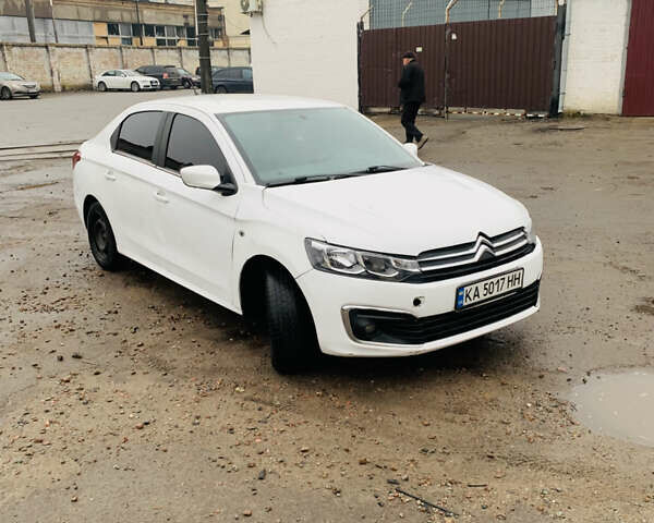 Білий Сітроен С-Елізє, об'ємом двигуна 1.2 л та пробігом 320 тис. км за 3800 $, фото 1 на Automoto.ua
