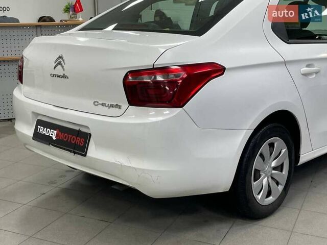 Белый Ситроен С-Элизе, объемом двигателя 1.2 л и пробегом 216 тыс. км за 5990 $, фото 9 на Automoto.ua