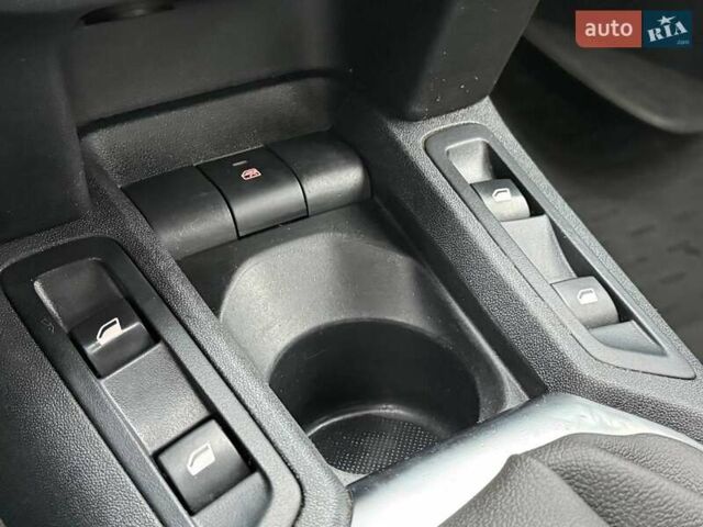 Белый Ситроен С-Элизе, объемом двигателя 1.2 л и пробегом 204 тыс. км за 6490 $, фото 22 на Automoto.ua