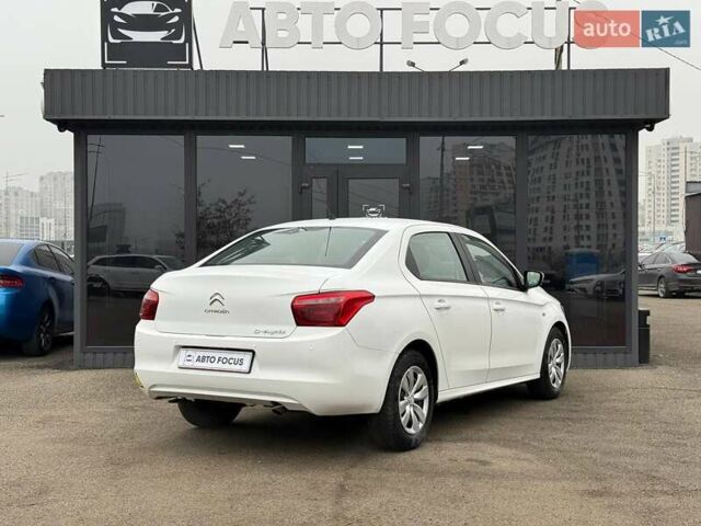 Белый Ситроен С-Элизе, объемом двигателя 1.2 л и пробегом 204 тыс. км за 6490 $, фото 6 на Automoto.ua
