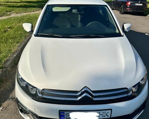 Білий Сітроен С-Елізє, об'ємом двигуна 1.2 л та пробігом 90 тис. км за 8000 $, фото 4 на Automoto.ua