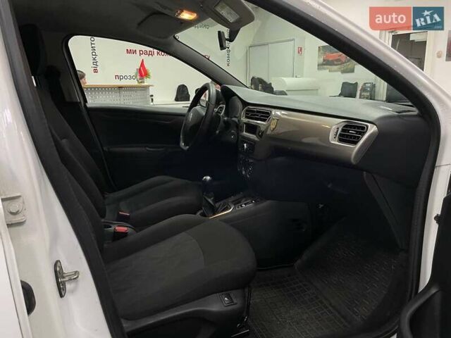 Белый Ситроен С-Элизе, объемом двигателя 1.2 л и пробегом 216 тыс. км за 5990 $, фото 26 на Automoto.ua