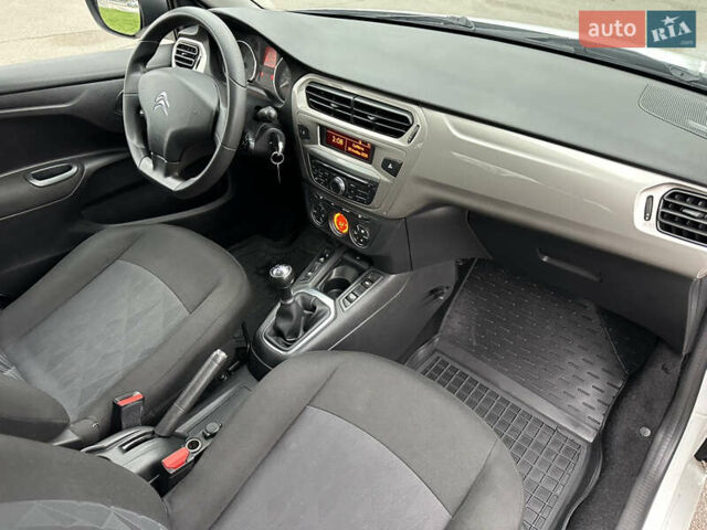 Білий Сітроен С-Елізє, об'ємом двигуна 1.6 л та пробігом 134 тис. км за 8600 $, фото 10 на Automoto.ua