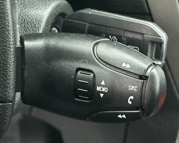 Білий Сітроен С-Елізє, об'ємом двигуна 1.6 л та пробігом 134 тис. км за 8600 $, фото 17 на Automoto.ua