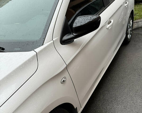 Белый Ситроен С-Элизе, объемом двигателя 1.5 л и пробегом 30 тыс. км за 12980 $, фото 5 на Automoto.ua