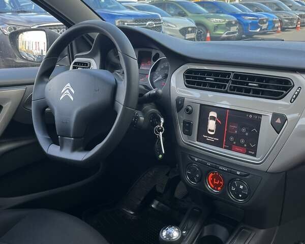 Білий Сітроен С-Елізє, об'ємом двигуна 1.59 л та пробігом 58 тис. км за 12173 $, фото 13 на Automoto.ua