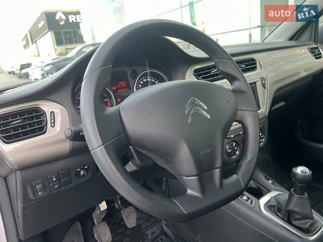 Белый Ситроен С-Элизе, объемом двигателя 1.59 л и пробегом 25 тыс. км за 13792 $, фото 10 на Automoto.ua