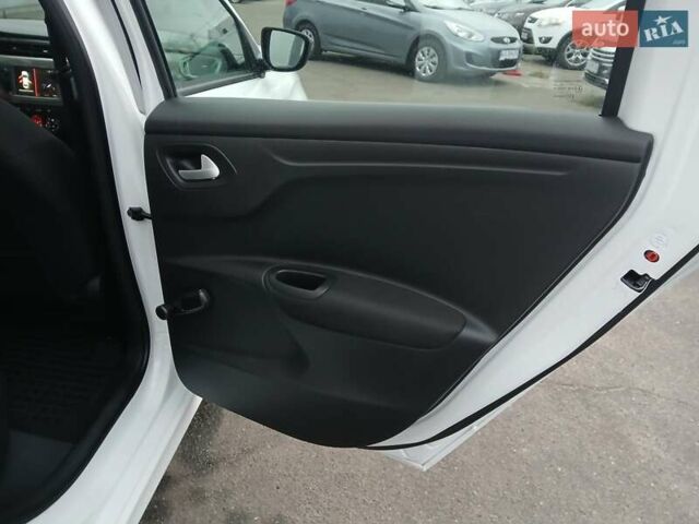 Белый Ситроен С-Элизе, объемом двигателя 1.46 л и пробегом 49 тыс. км за 13500 $, фото 25 на Automoto.ua