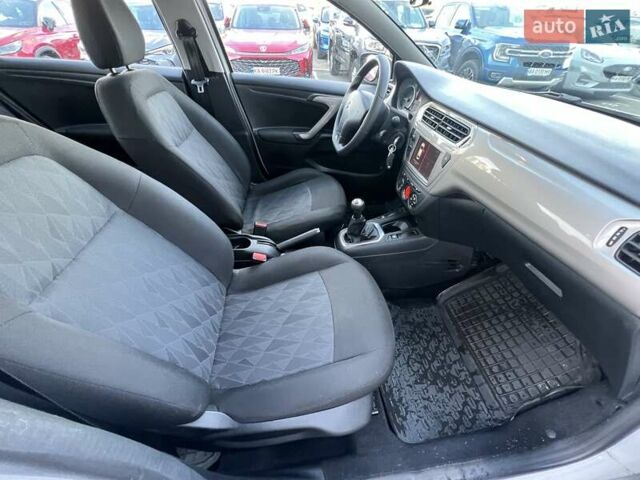 Білий Сітроен С-Елізє, об'ємом двигуна 1.59 л та пробігом 23 тис. км за 13143 $, фото 17 на Automoto.ua