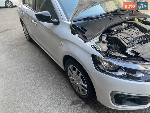 Білий Сітроен С-Елізє, об'ємом двигуна 1.59 л та пробігом 6 тис. км за 8999 $, фото 4 на Automoto.ua