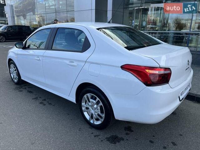 Белый Ситроен С-Элизе, объемом двигателя 1.59 л и пробегом 32 тыс. км за 13123 $, фото 4 на Automoto.ua