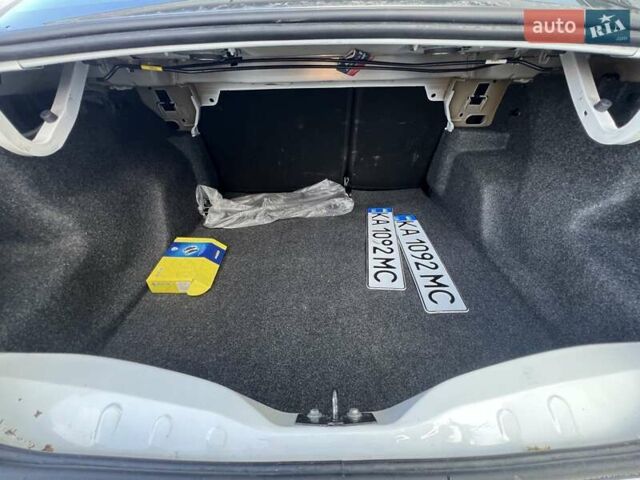 Белый Ситроен С-Элизе, объемом двигателя 1.59 л и пробегом 32 тыс. км за 13123 $, фото 14 на Automoto.ua