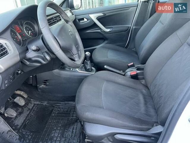 Білий Сітроен С-Елізє, об'ємом двигуна 1.59 л та пробігом 23 тис. км за 13143 $, фото 9 на Automoto.ua