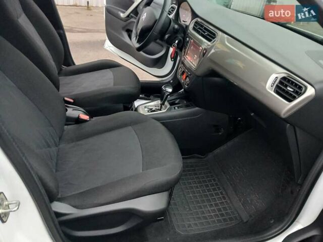 Белый Ситроен С-Элизе, объемом двигателя 1.46 л и пробегом 49 тыс. км за 13500 $, фото 28 на Automoto.ua