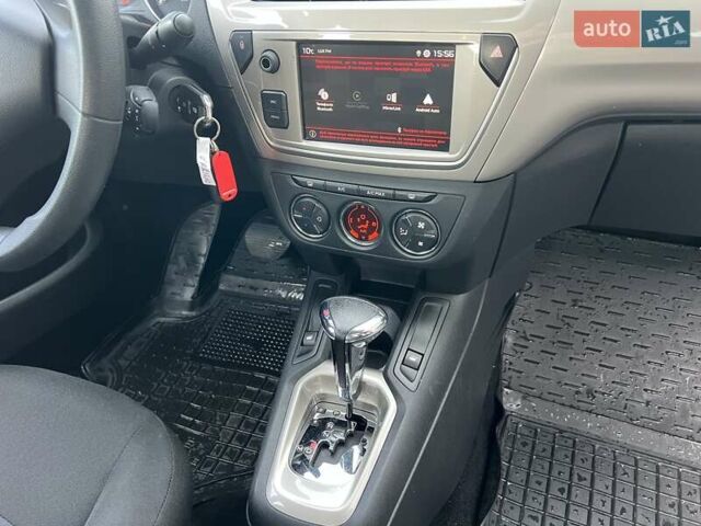 Білий Сітроен С-Елізє, об'ємом двигуна 1.59 л та пробігом 72 тис. км за 13271 $, фото 21 на Automoto.ua