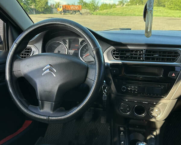 Бежевий Сітроен С-Елізє, об'ємом двигуна 1.2 л та пробігом 89 тис. км за 7000 $, фото 10 на Automoto.ua