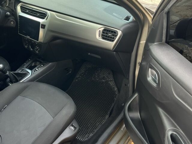 Бежевий Сітроен С-Елізє, об'ємом двигуна 1.2 л та пробігом 47 тис. км за 8100 $, фото 7 на Automoto.ua