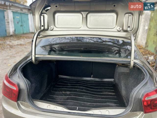 Бежевий Сітроен С-Елізє, об'ємом двигуна 1.2 л та пробігом 47 тис. км за 8100 $, фото 12 на Automoto.ua