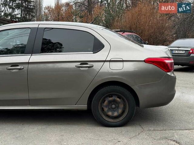 Бежевый Ситроен С-Элизе, объемом двигателя 1.2 л и пробегом 273 тыс. км за 5390 $, фото 9 на Automoto.ua