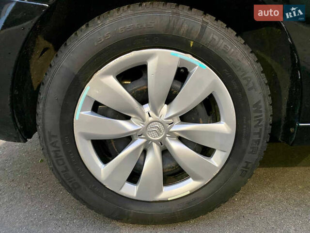 Черный Ситроен С-Элизе, объемом двигателя 1.2 л и пробегом 265 тыс. км за 3999 $, фото 14 на Automoto.ua