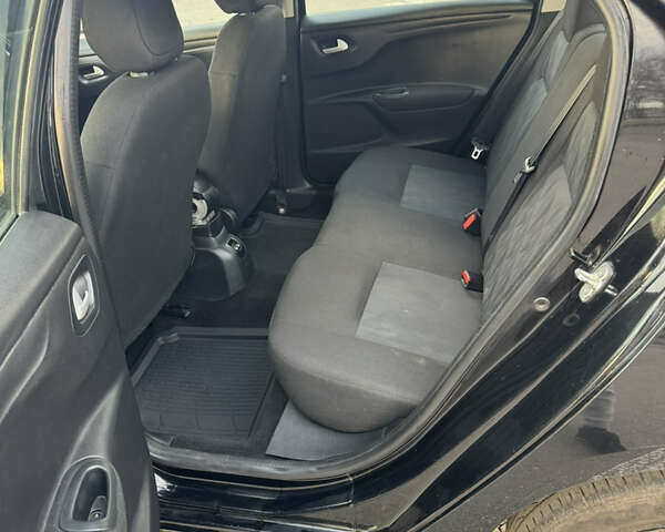 Черный Ситроен С-Элизе, объемом двигателя 1.59 л и пробегом 233 тыс. км за 5200 $, фото 14 на Automoto.ua