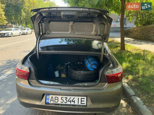 Коричневый Ситроен С-Элизе, объемом двигателя 1.59 л и пробегом 165 тыс. км за 6100 $, фото 9 на Automoto.ua